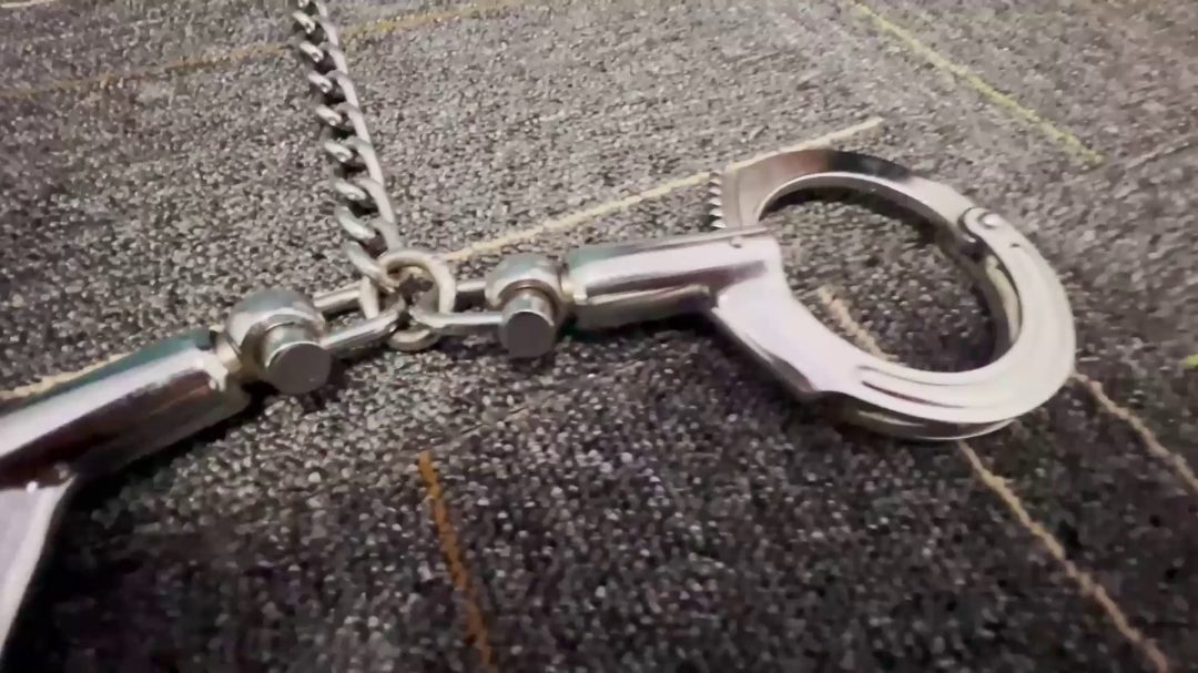 金属道具展示 涵涵讲解各种金属道具的特点和使用感受-6