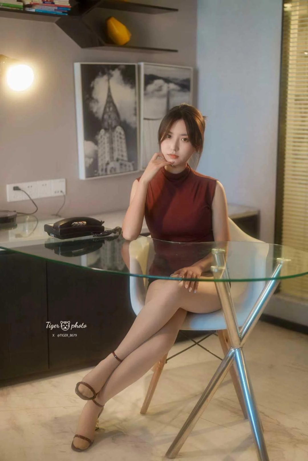 胖虎定制 犯错的女秘玖儿-1