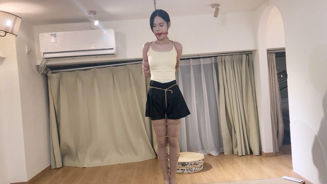 奥特曼定拍：YOYO超紧五花直立吊踮脚放置-1