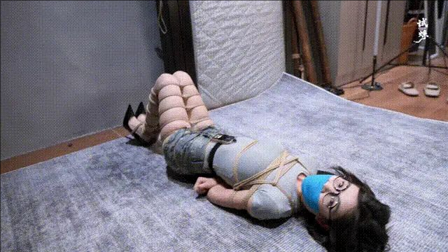 【试炼工作室】- 眼镜妹返场挑战超紧蛇缚逃脱现金奖励郊狼电击干扰档位逐渐递增-3