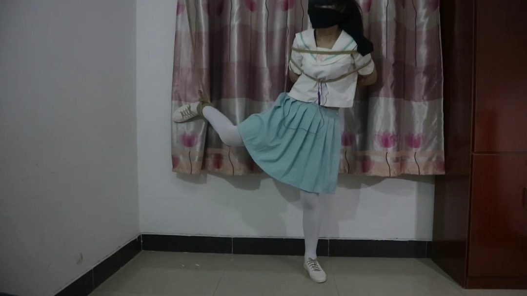 【臭脚妹妹】【白丝JK】【小白鞋】【丝袜堵嘴】【吊】-6