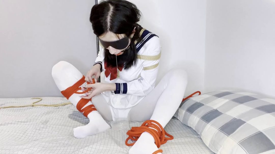 床上分腿手铐、口水收集、蒙眼解缚-5