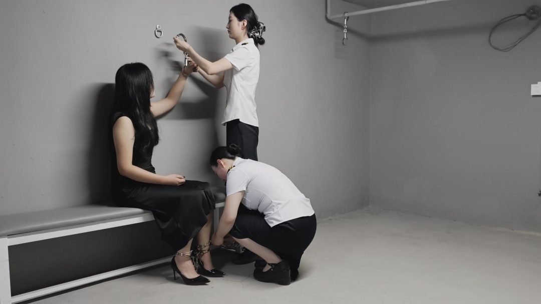 李沐，被逮捕后严加看管，手铐脚镣，死铐，最后被判刑，五花大绑-7