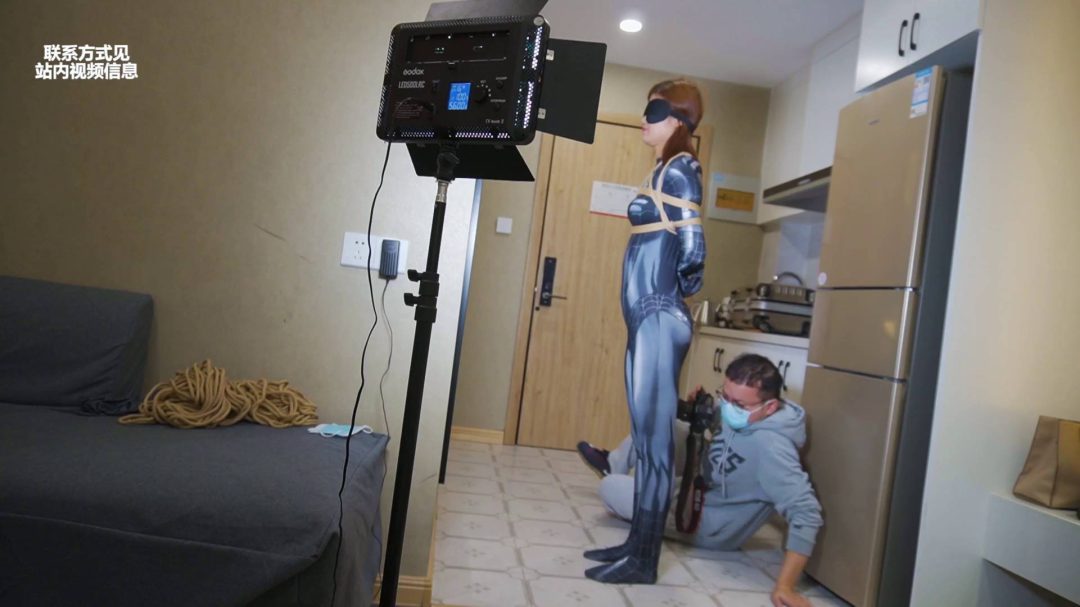 换一种风格 做一只性感的蜘蛛侠-4