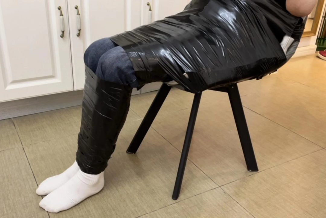 【小贺】 黑色胶带的挣扎-3