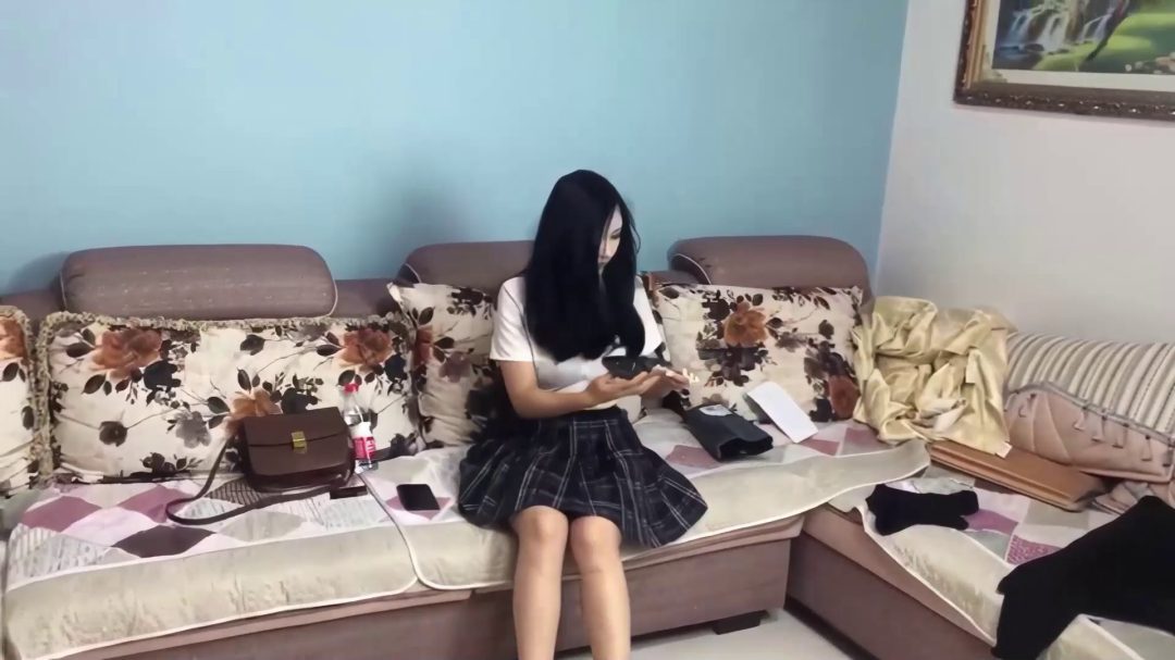 定拍快递危机~网红模特小雅主演-1