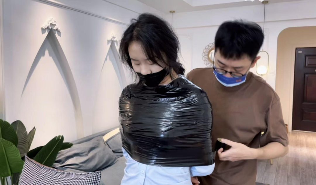 【缚艺录】【小知】椅子上的胶带全包-3