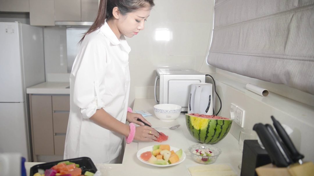 妻奴（中）【恋物】【清新唯美】【稀有】【恋足】【污物】【洗浴】-1