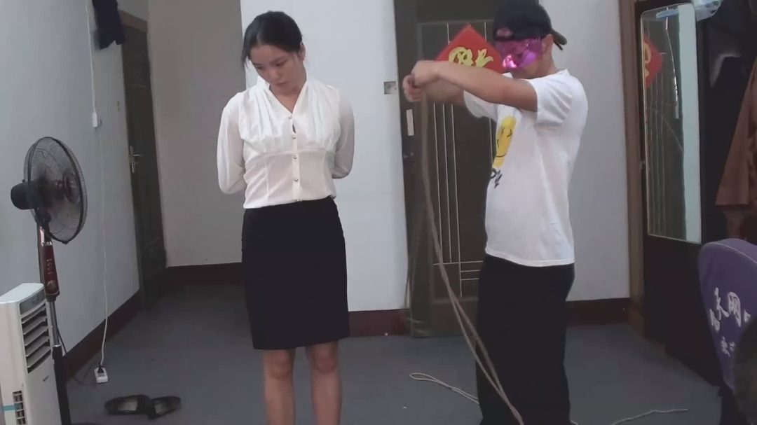 约拍国内KB名模青竹（擒拿反扭、五花大绑）-4