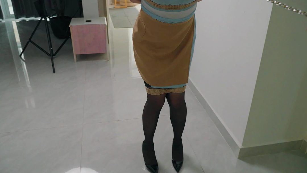 【Raymond】我的Sub小娇妻3：sm游戏中意外直面老公的下属的羞耻-5