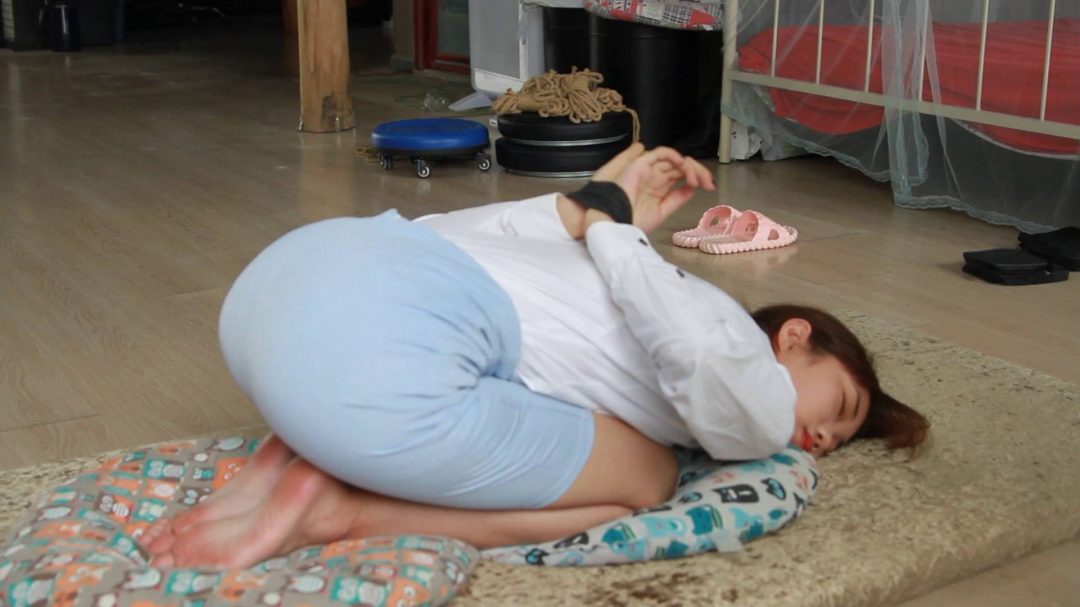 定拍反扭五花大绑小雨2-6