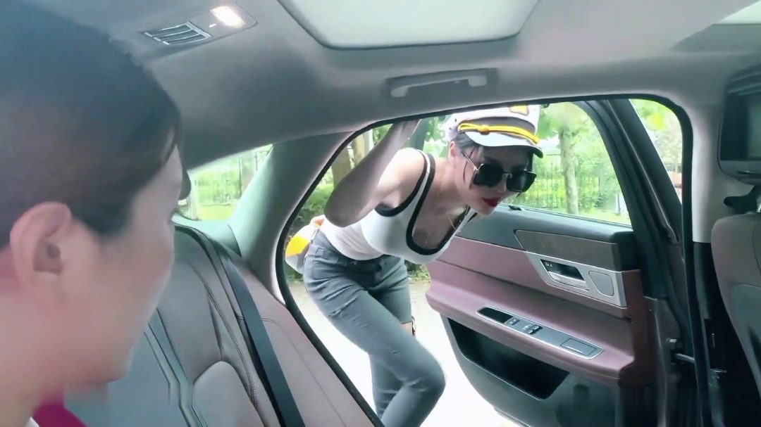 《空姐Kelala系列之搭车风波》克拉拉-3