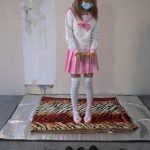 模特小翼 粉色水手服逃脱游戏