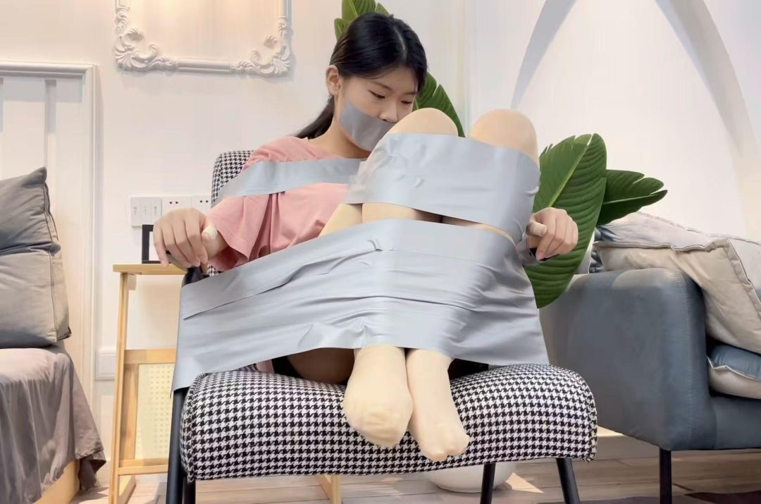 【缚艺录】】【小菲】新模小菲，胶带捆绑的体验-7