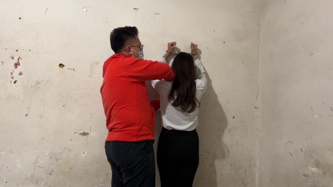 刚毕业的女白领洋洋，因涉嫌酒后驾车，接受问讯-5