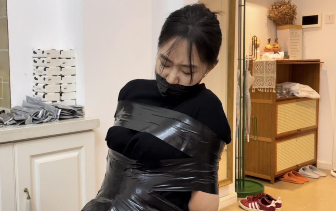 【小贺】 黑色胶带的挣扎-6