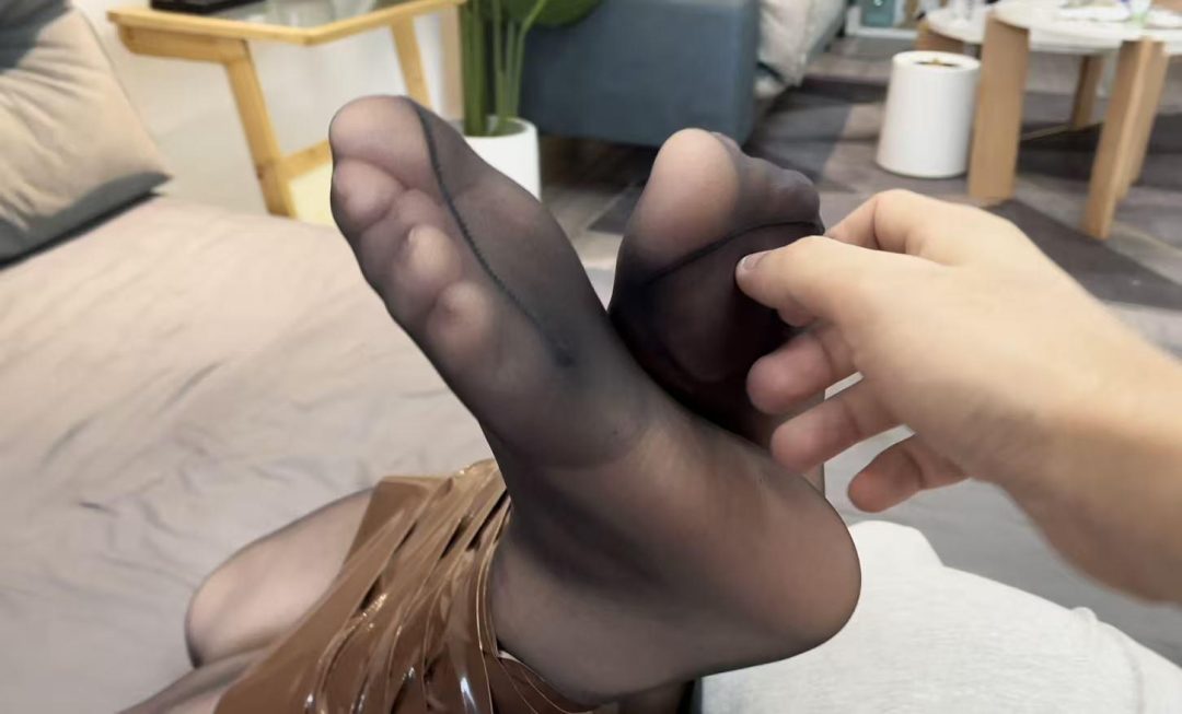 可爱的黑丝小jio-9