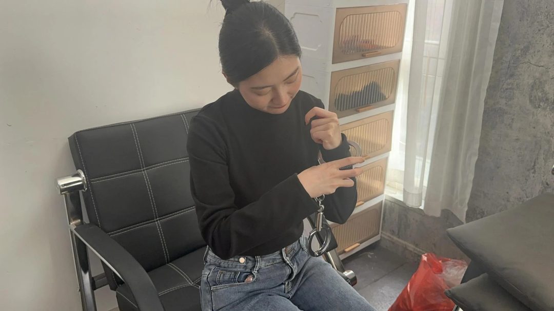 美女监狱主题体验-7