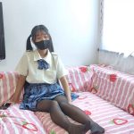 黑丝jk美少女 手颈枷+镣铐拘束tk挠痒