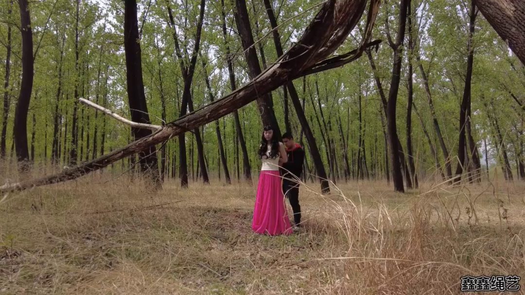 果冻布丁户外吊缚-1