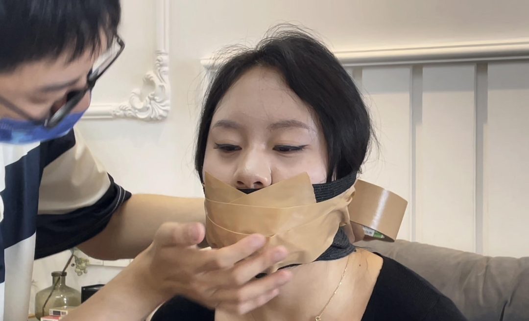 【缚艺录】【小知】日本胶带+堵嘴后的3层封嘴，“呜呜呜”-6