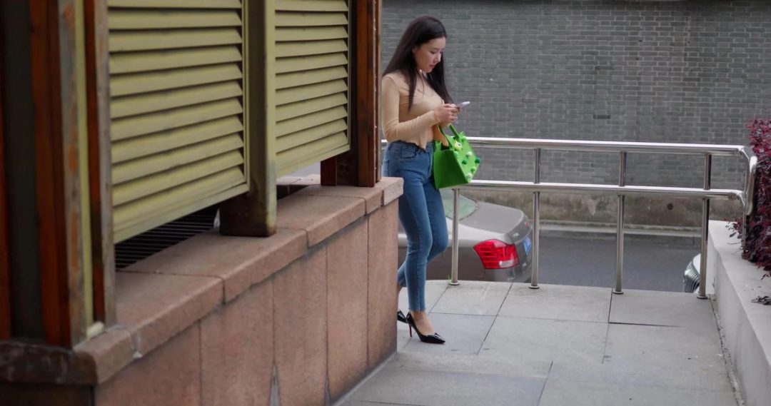 《尾随》（上集）尾随入室蹂躏-3