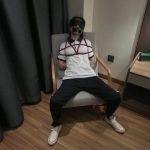 无内肉丝校服+啵啵贝+电击吮吸+极致体验到身体颤抖