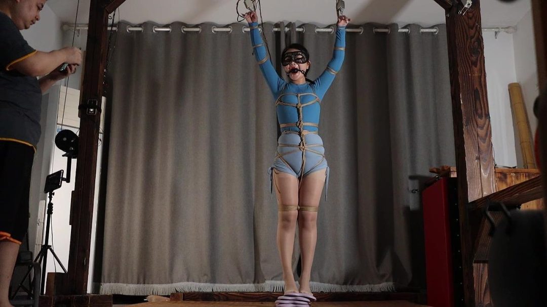 电控罚站 小雪-4