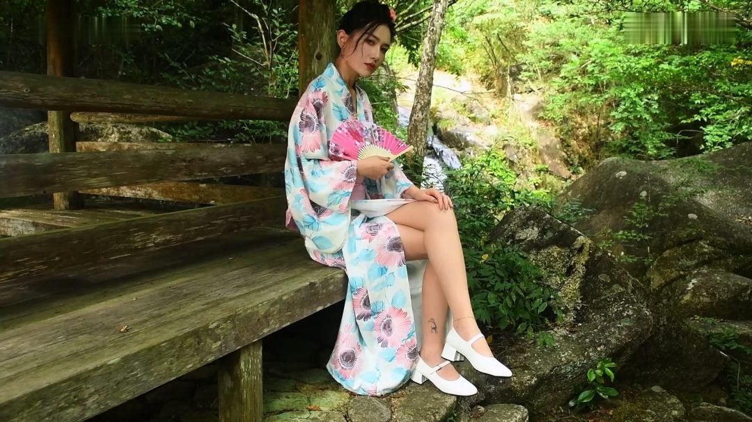 甜甜日本旅拍美束一-2