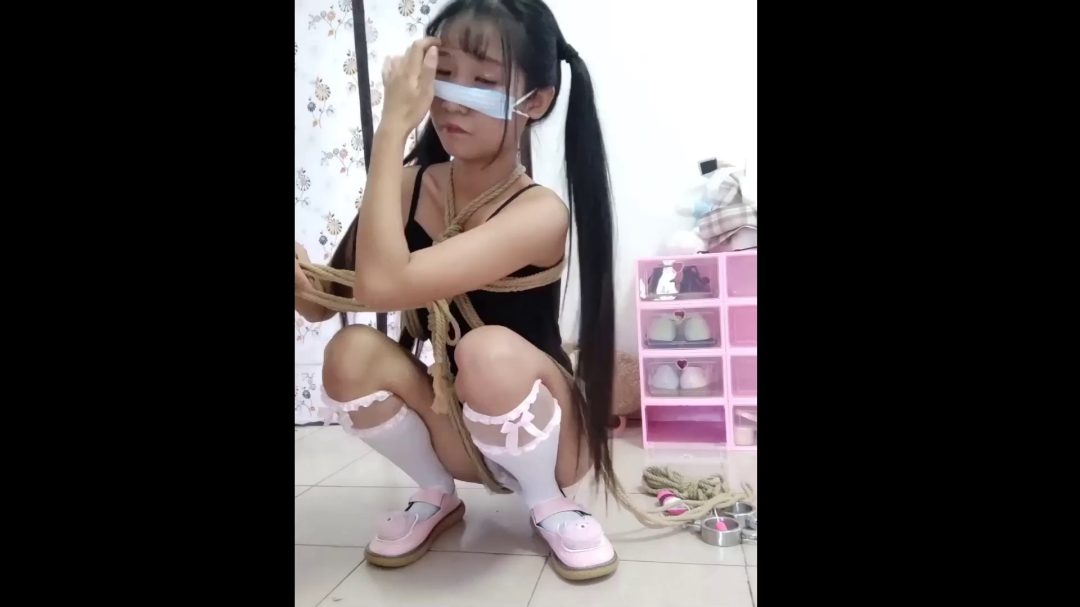 定拍外出大作双马尾冷酱穿jk制服过程自缚龟甲-2