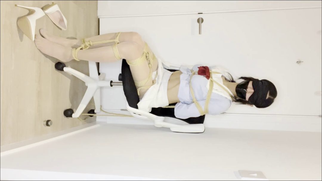 定拍逃脱魔术 （JK、OL、肉丝、高跟鞋、椅子固定、挣扎逃脱）-5