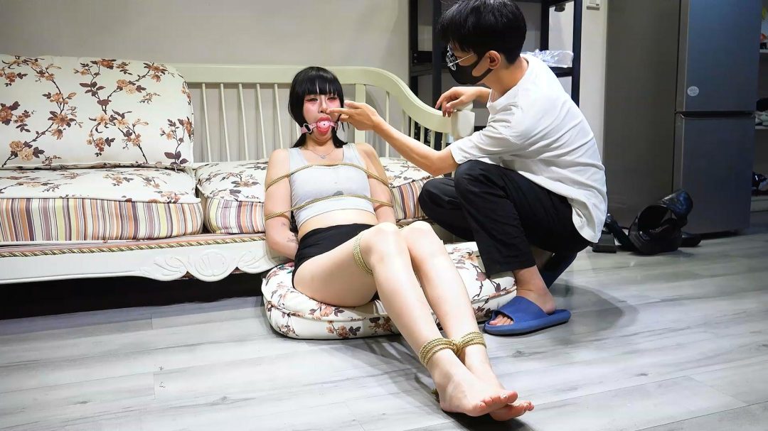 定拍洛洛 口球 闻口水-5