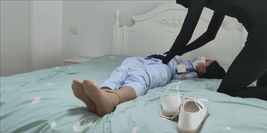 【臭脚妹妹护士装SP】DAILY系列-3