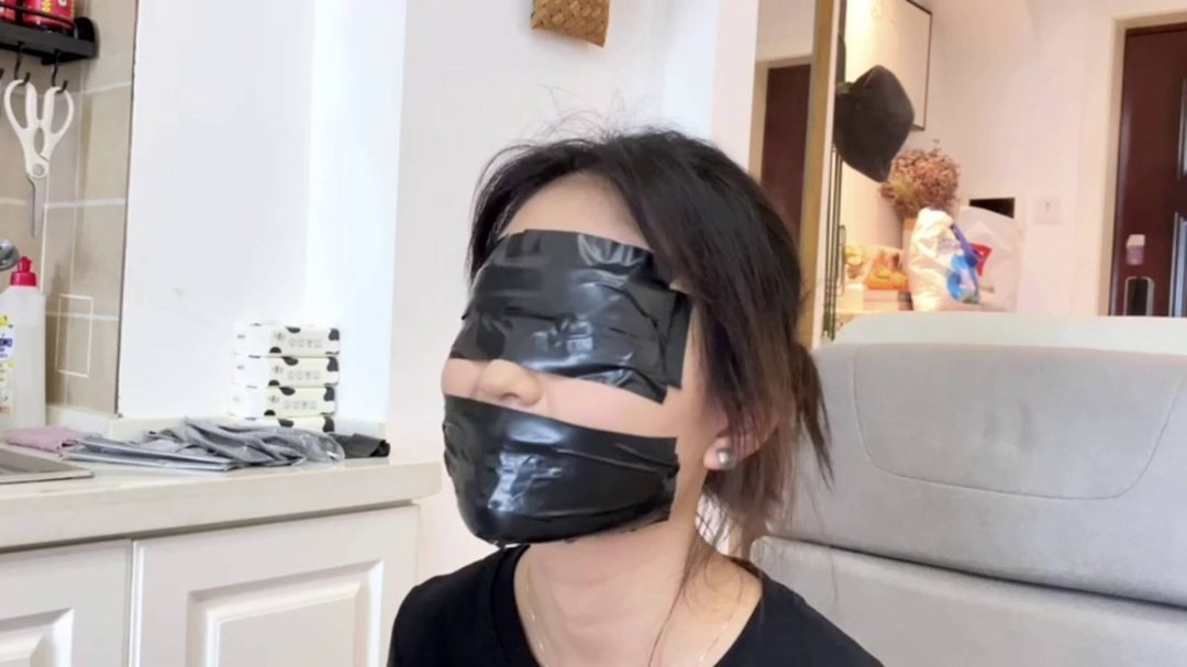 小雅屁股和腿，都抬起来-5