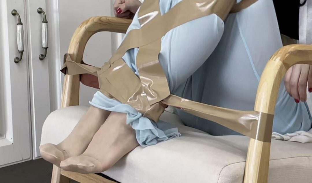 新模小林，挣扎感十足-4