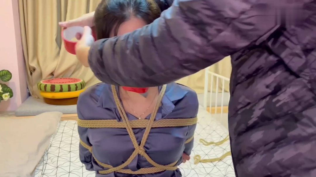 小思再迎挑战！各式堵嘴全体验-5