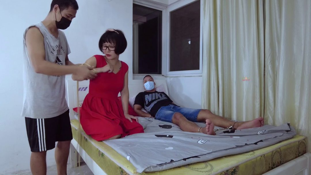 被挟持的夫妻-1