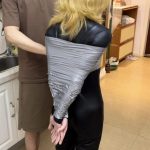 【小星】银色胶带的驷马，用了新的口球，为了避免口水横流，胶带贴地严严实实