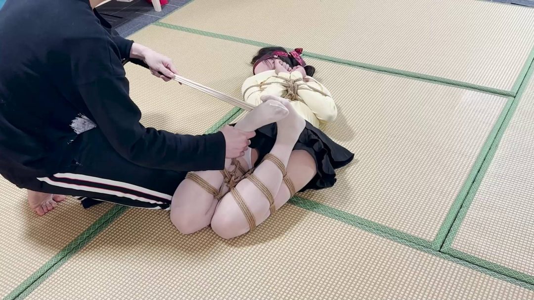 后手观音分腿驷马-5