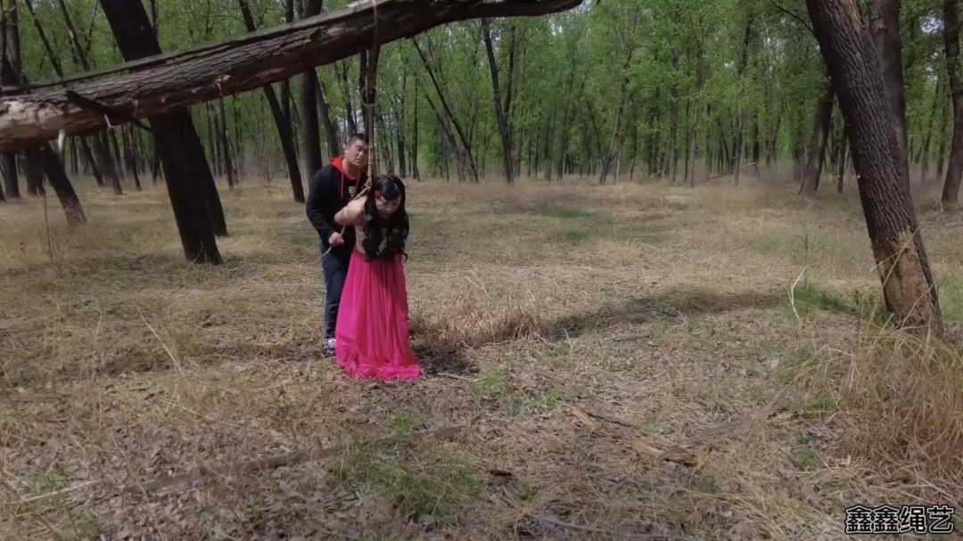 果冻布丁户外吊缚-8