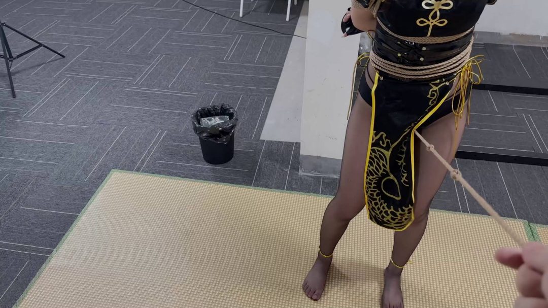 宁红夜cos走绳-1