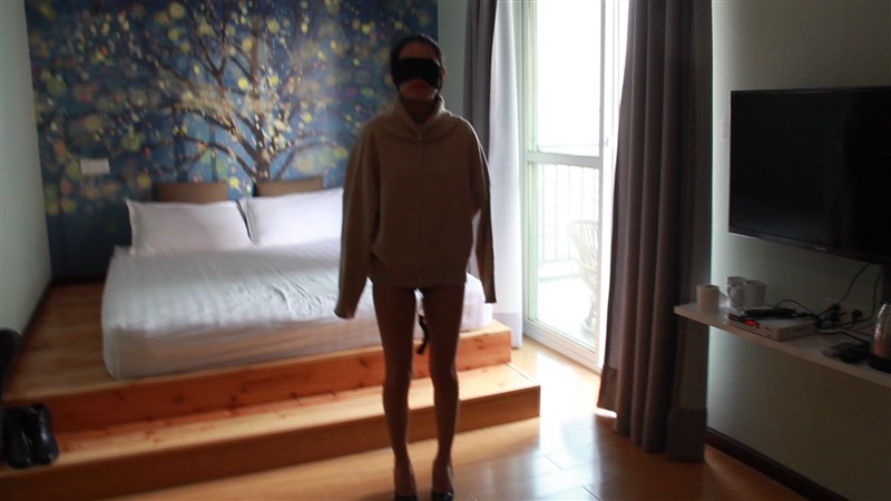 美女情趣内衣 股绳 蒙眼露出-6