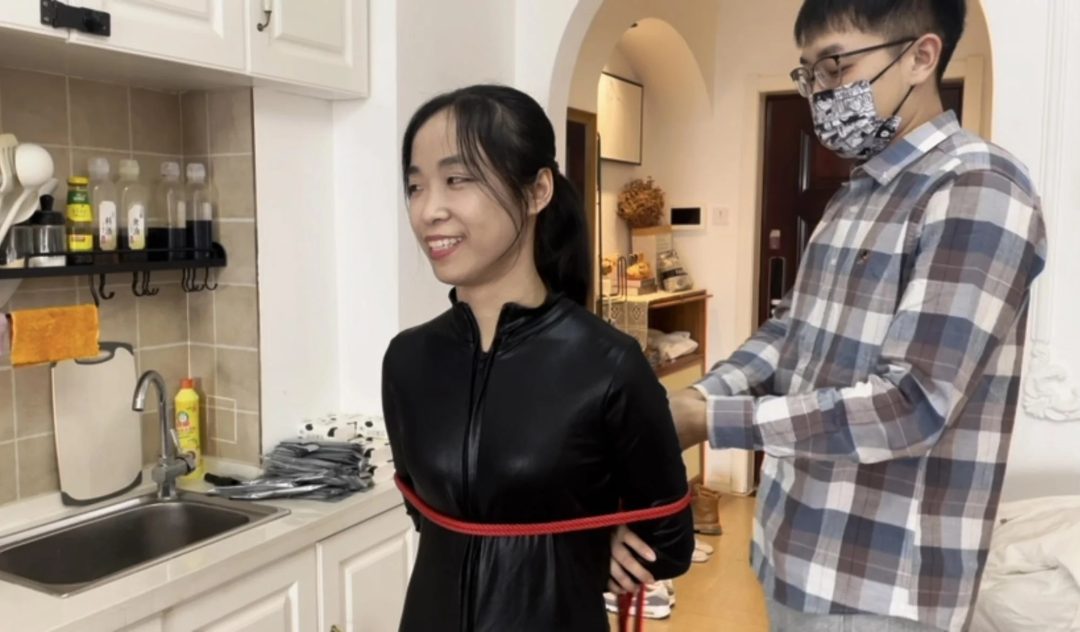 【小海】新模小海，第一次体验绳艺，性格很好，比较顽皮-1