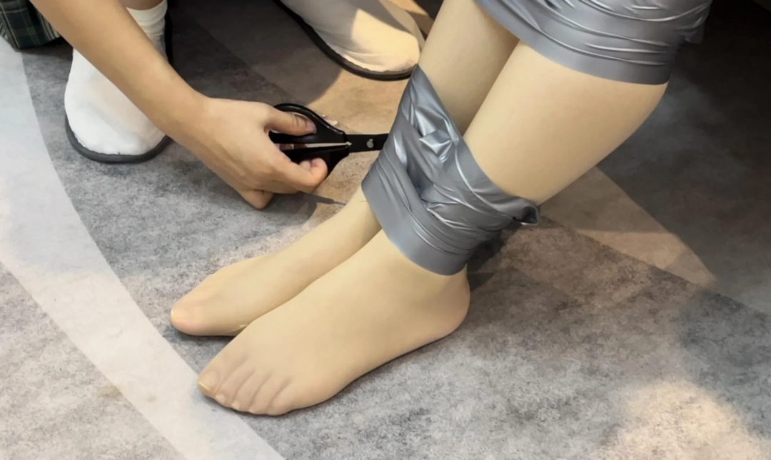 【小依】【小汪】【小杨】第一次拍摄三人捆绑，很费时间，也很有趣，3个人的简单挣脱实验1~-10