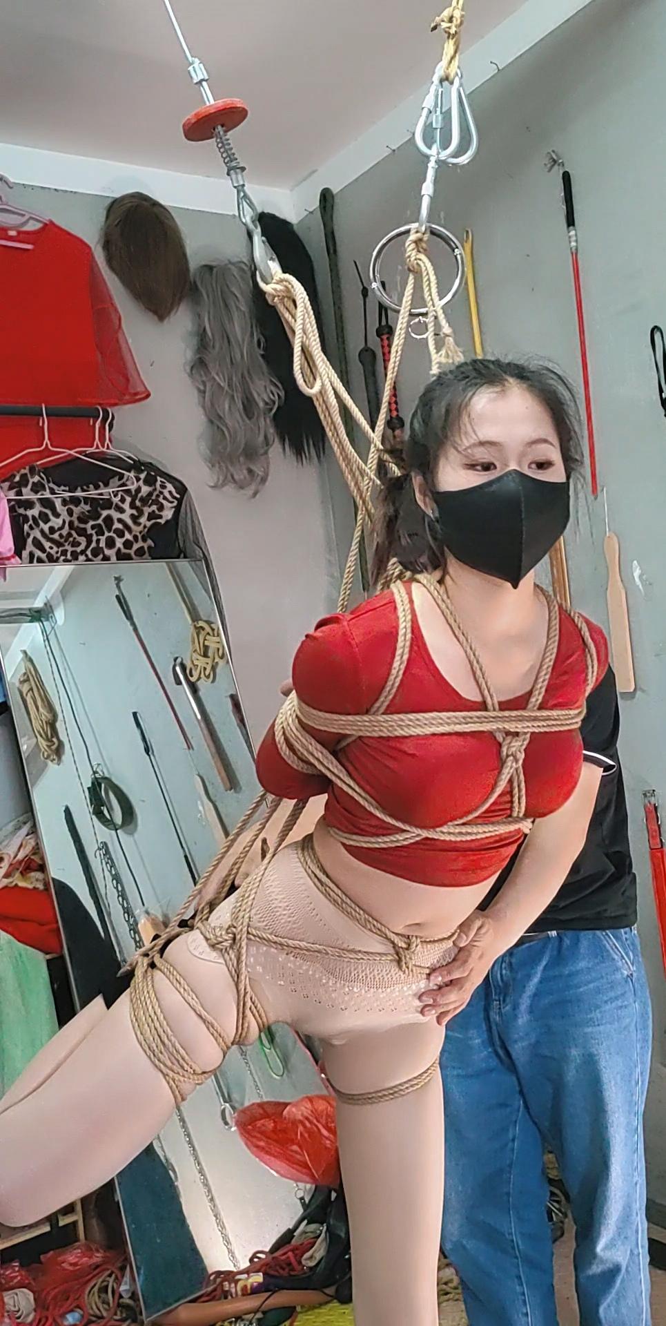 文慧长靴丝袜内内，紧缚吊起-7