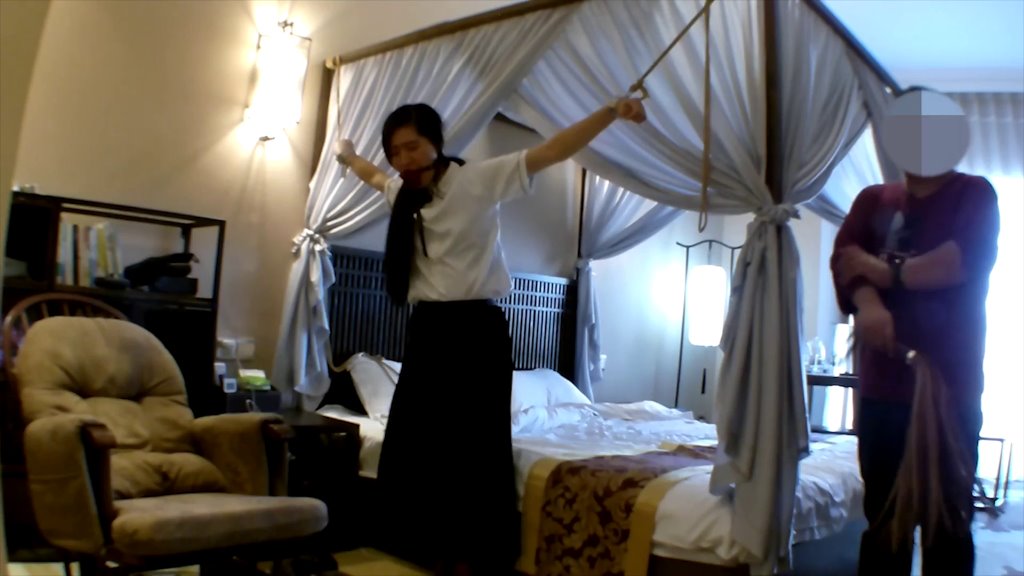 妻奴调教日记第二部（上） 戴枷展示茶艺 锁死囚铐 大字吊 藤条鞭打 调戏电击-5