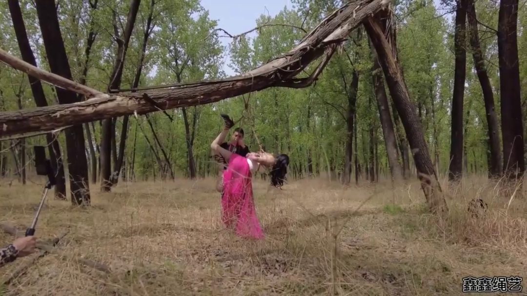 果冻布丁户外吊缚-6