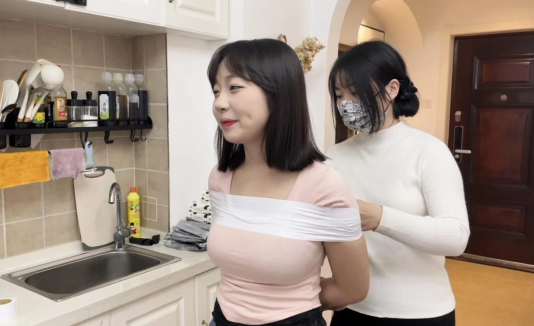 【小诺】新模小诺，眼睛很漂亮，演技很在线，性格也很好，新年的新模特，很不错-2