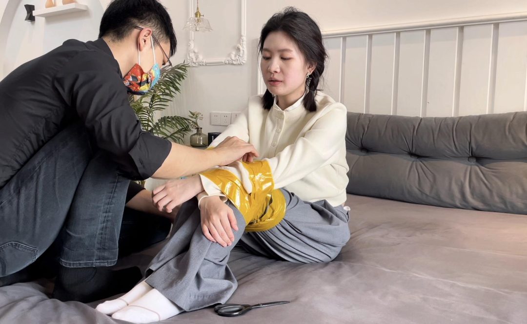 【小圆】胶带驷马与严实地封嘴-1