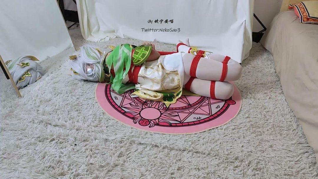 原神cos-草神纳西妲白丝驷马放置+折腿跪吊-3